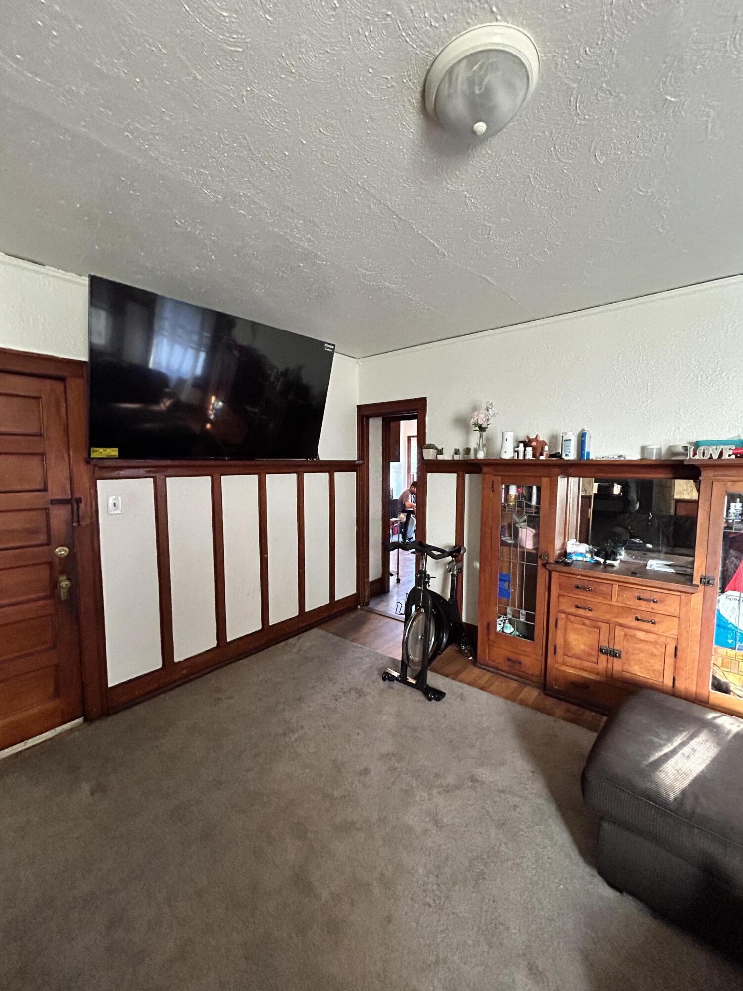 1546 South Layton Boulevard Milwaukee, WI 53215 - Photo 34 of 70 Unit 3