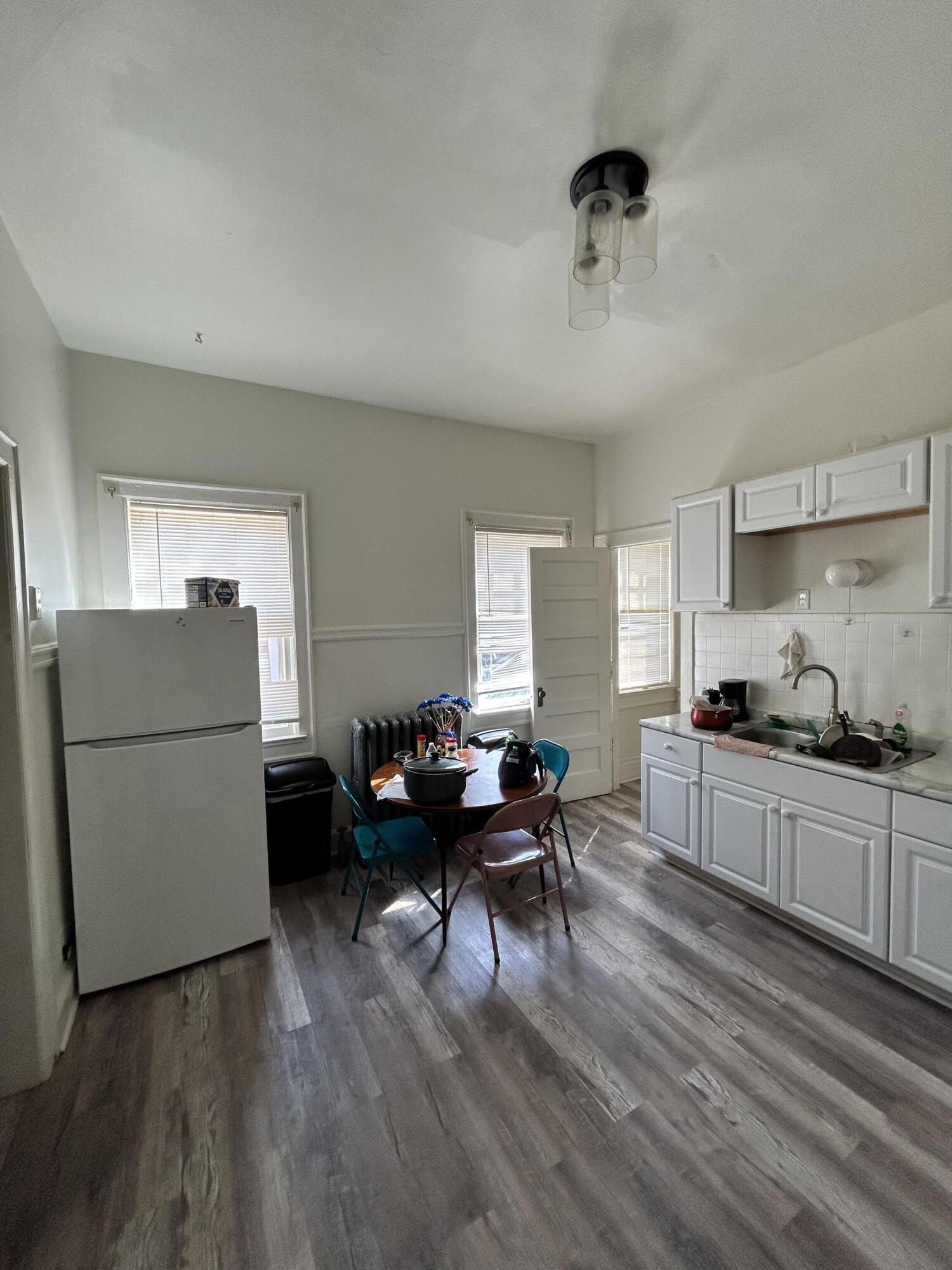 1546 South Layton Boulevard Milwaukee, WI 53215 - Photo 6 of 70 Unit 1