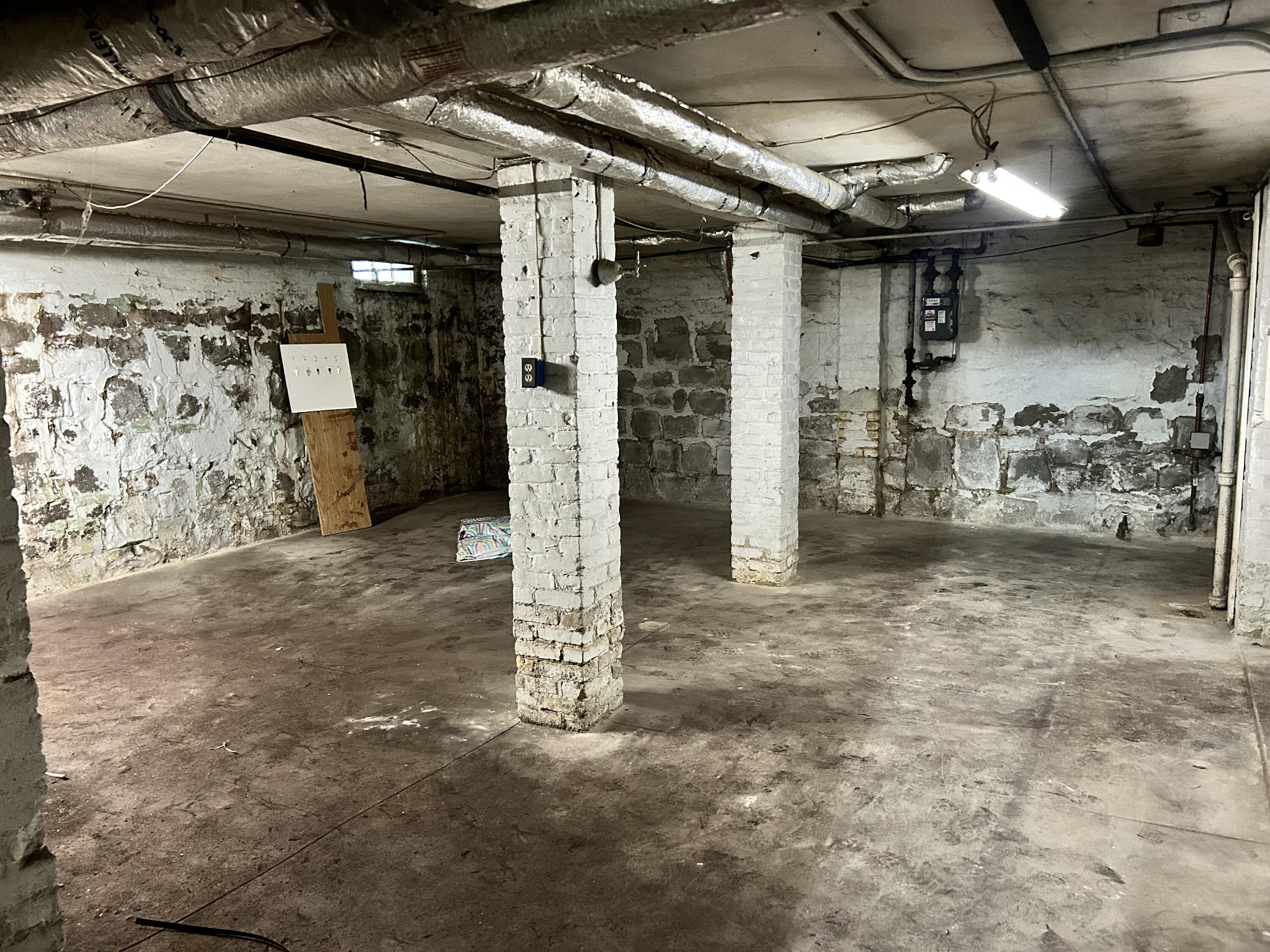 1546 South Layton Boulevard Milwaukee, WI 53215 - Photo 66 of 70 Basement