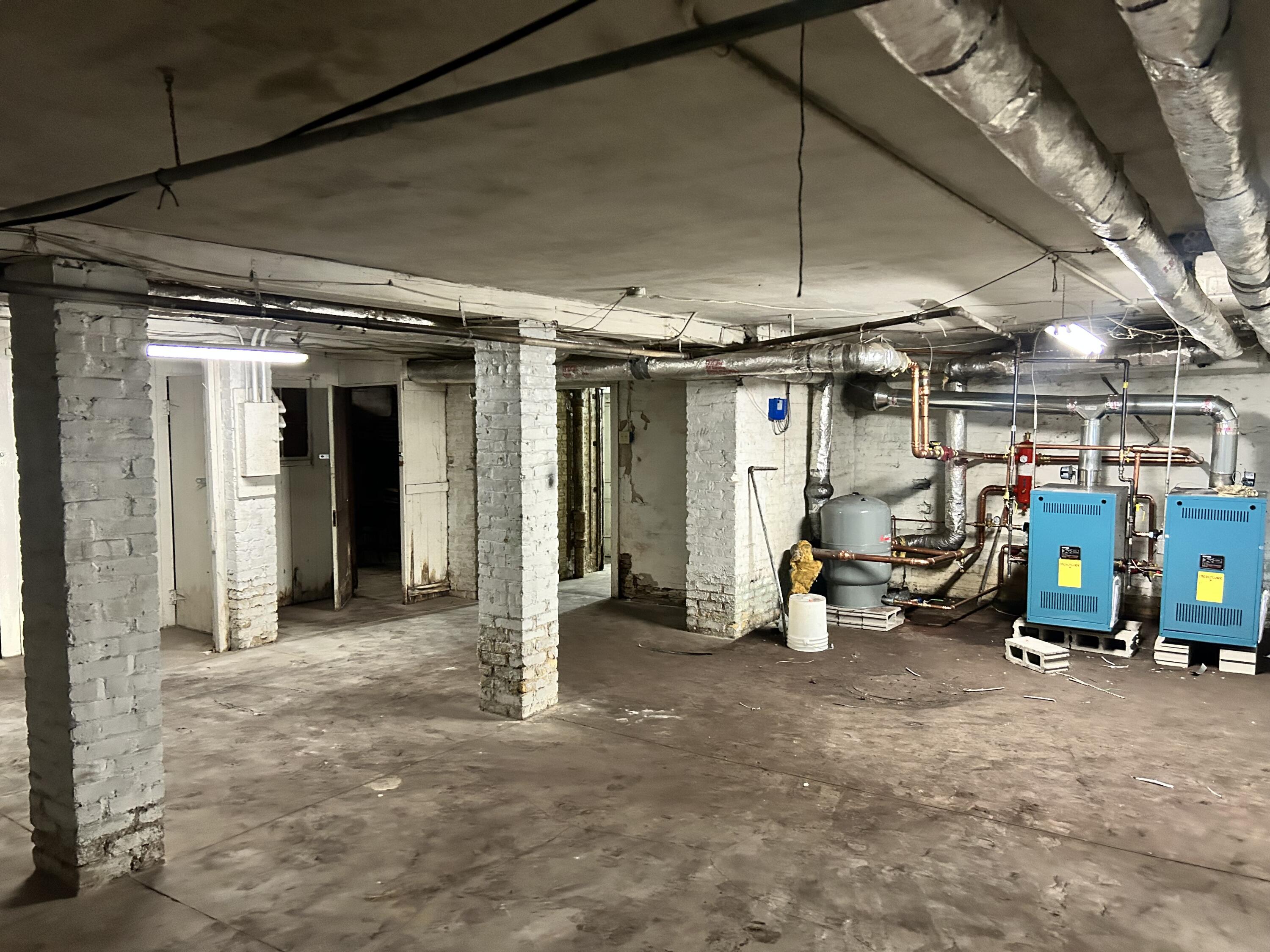 1546 South Layton Boulevard Milwaukee, WI 53215 - Photo 67 of 70 Basement