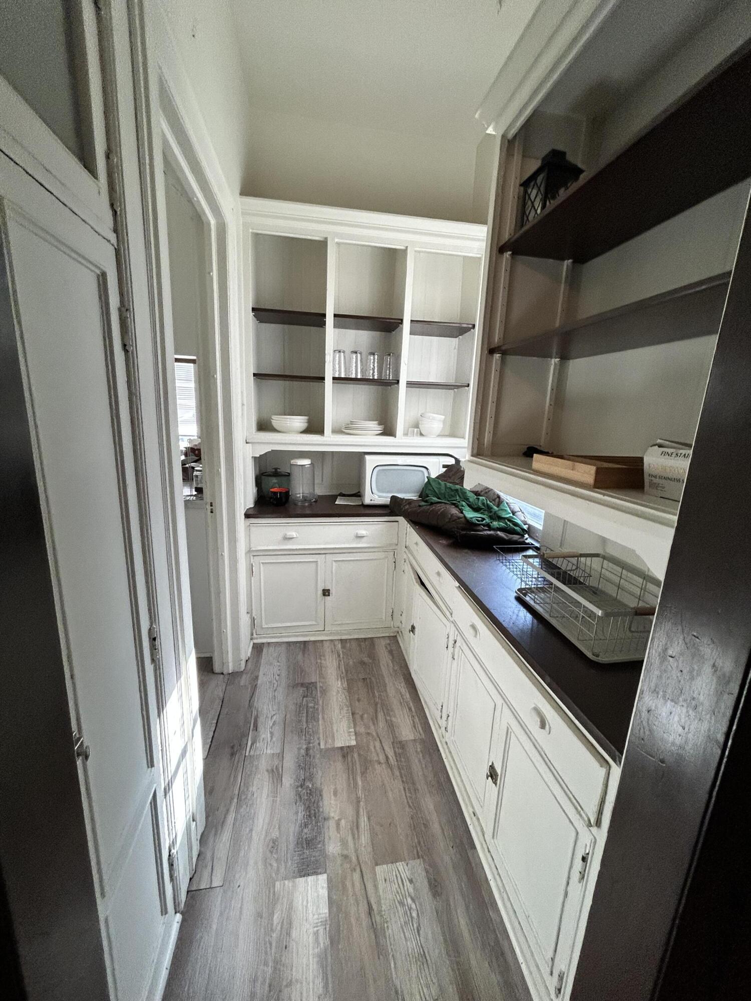 1546 South Layton Boulevard Milwaukee, WI 53215 - Photo 9 of 70 Unit 1