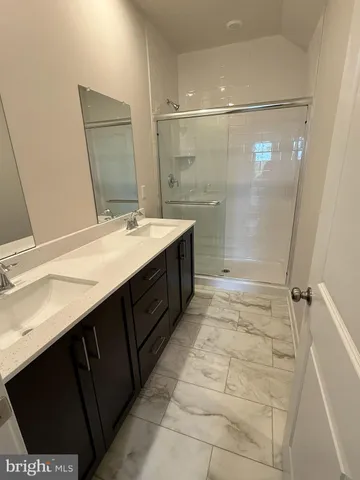 $2,450 | 733 Platinum Drive, Phoenixville, PA 19460