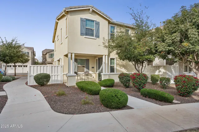 $487,000 | 2269 South Osborn Lane, Gilbert, AZ 85295