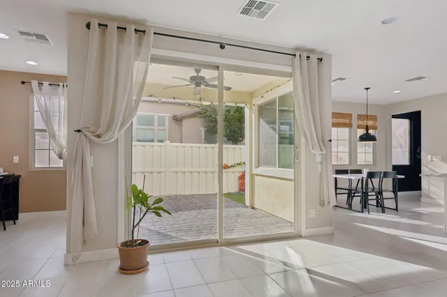 $487,000 | 2269 South Osborn Lane, Gilbert, AZ 85295