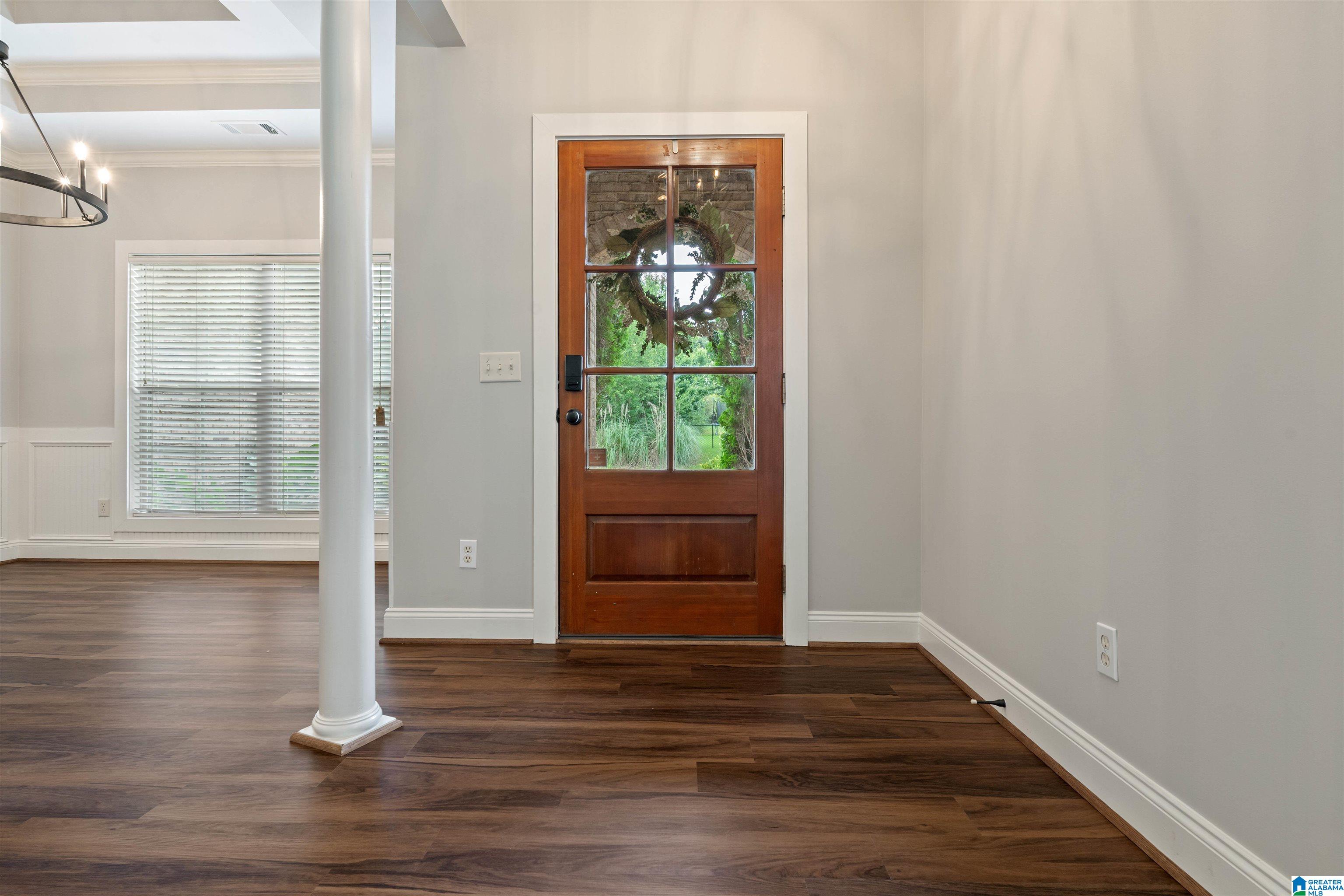 1119 Weybridge Road Pelham, AL 35124 - Photo 5 of 42