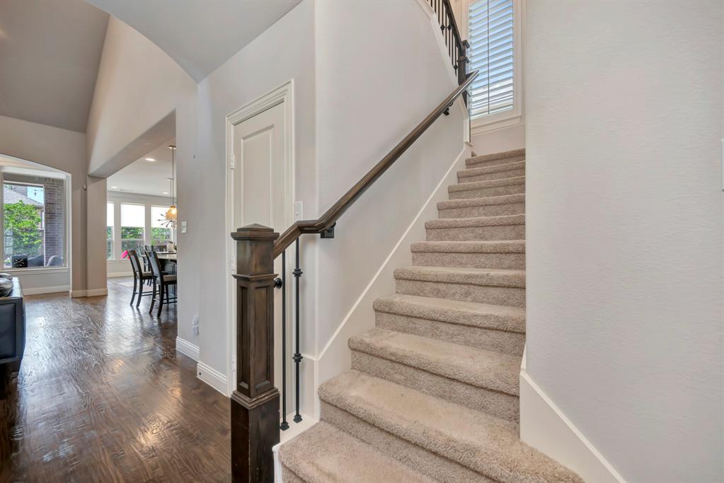 944 Highpoint Way Roanoke, TX 76262 - Photo 19 of 32