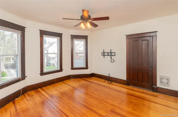 $2,000 | 15 Taylor Avenue, Poughkeepsie, NY 12601