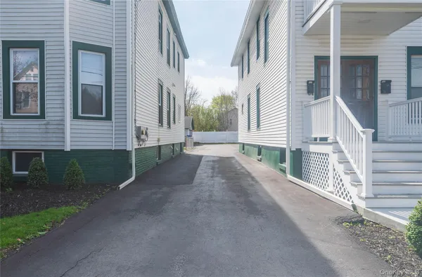 $2,000 | 15 Taylor Avenue, Poughkeepsie, NY 12601