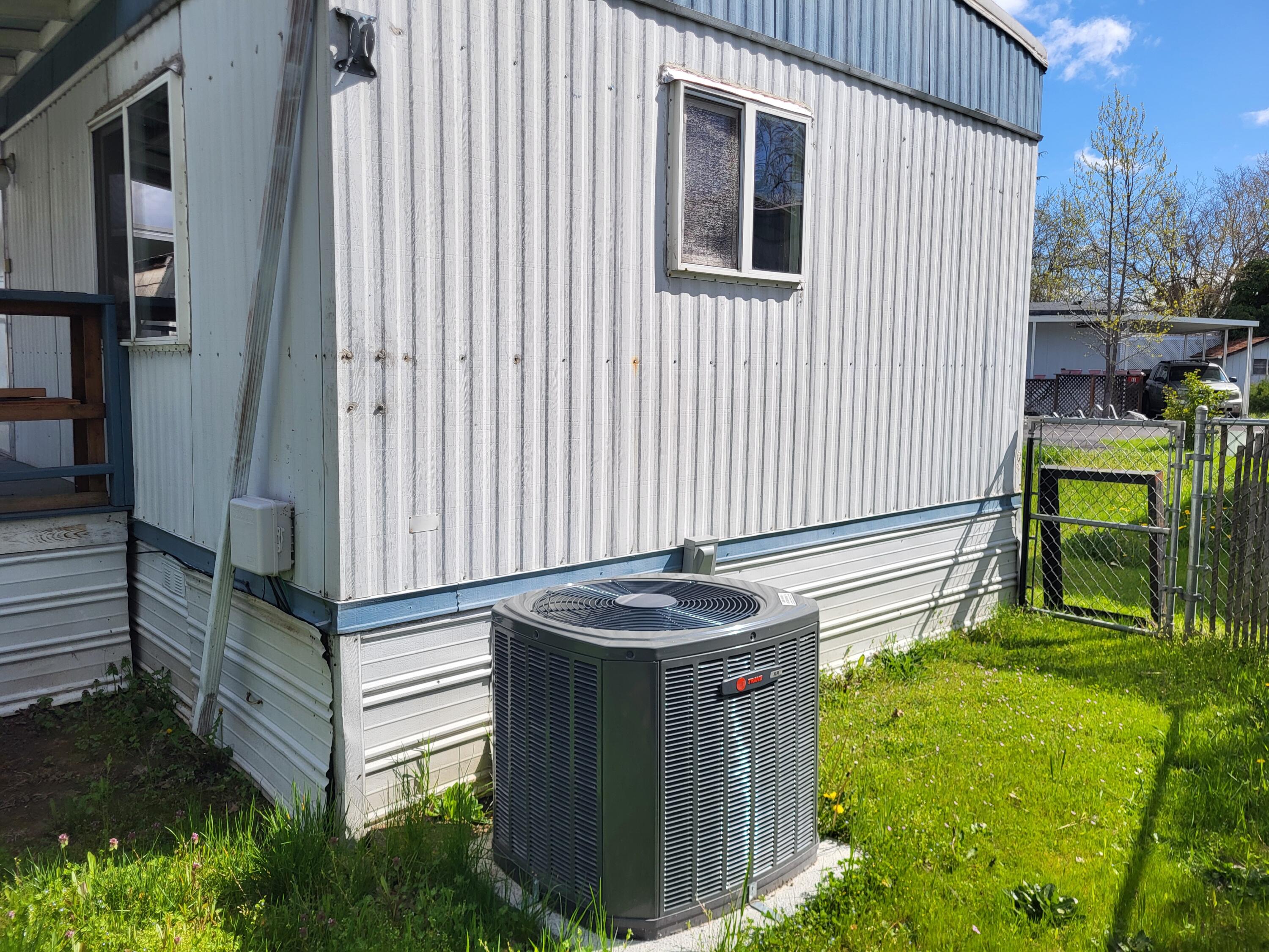 6850 Downing Road, Unit 45 Central Point, OR 97502 - Photo 14 of 19 20250412_105728