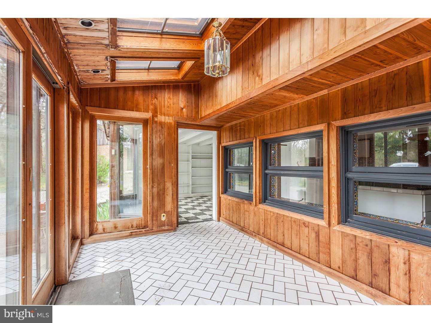 323 Covered Bridge Road New Hope, PA 18938 - Photo 8 of 24