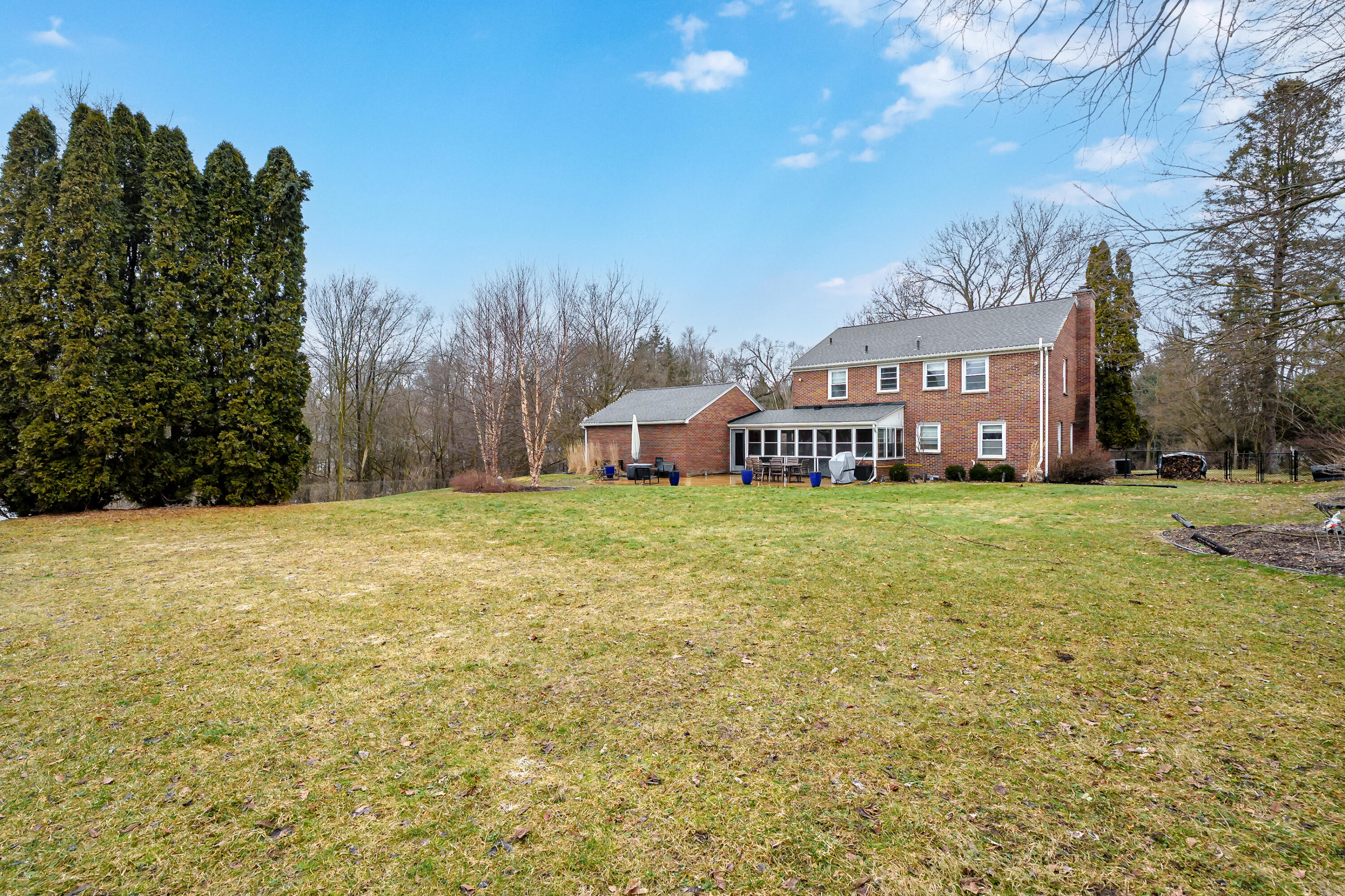 4125 Grand Prairie Road Kalamazoo, MI 49006 - Photo 31 of 48 Large, private, fully fenced in yard