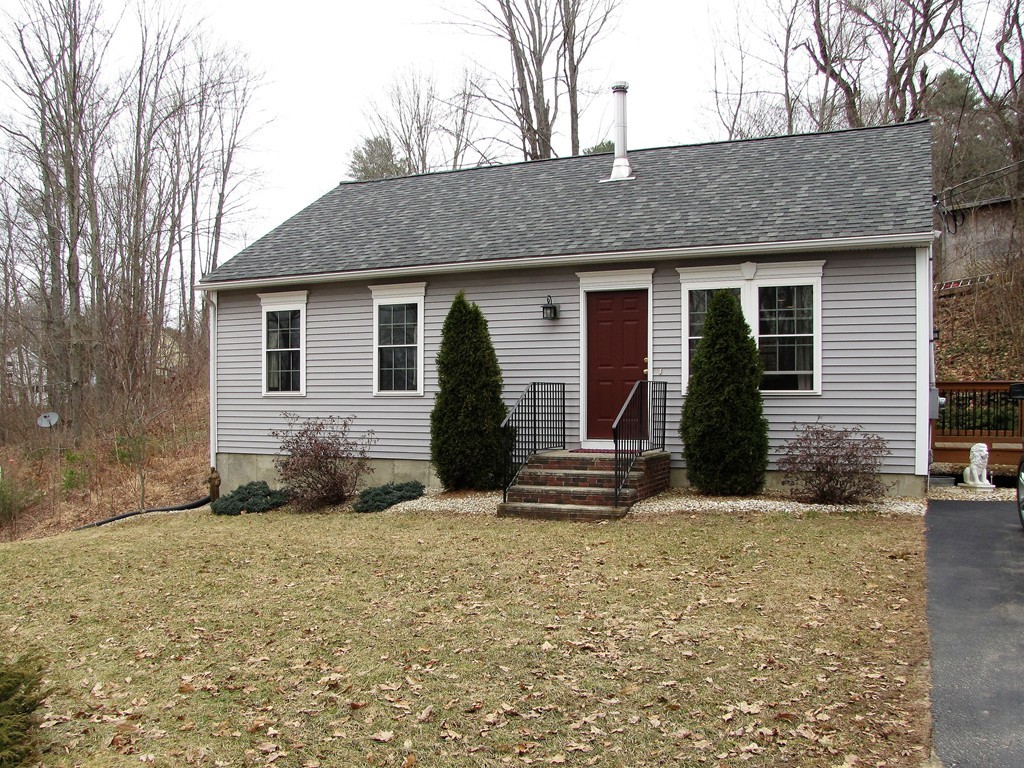 247 Southbridge Road Warren, MA 01083 - Photo 1 of 14 Gallery Image 1