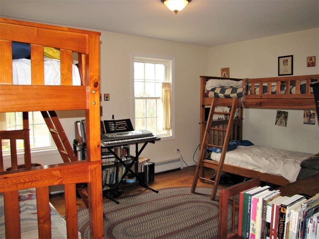 247 Southbridge Road Warren, MA 01083 - Photo 12 of 14 Gallery Image 12
