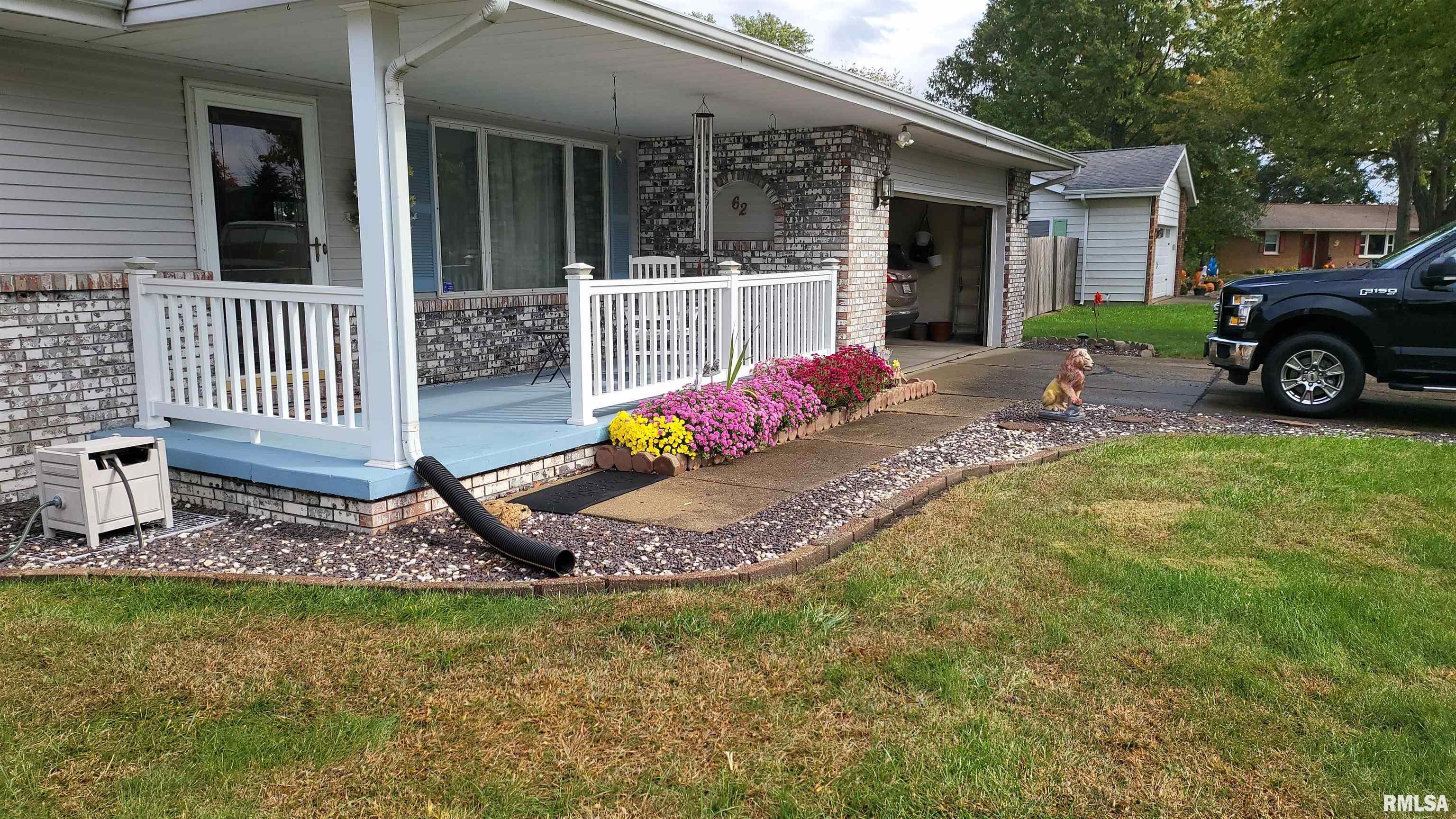 62 Zion Court Springfield, IL 62712 - Photo 4 of 36