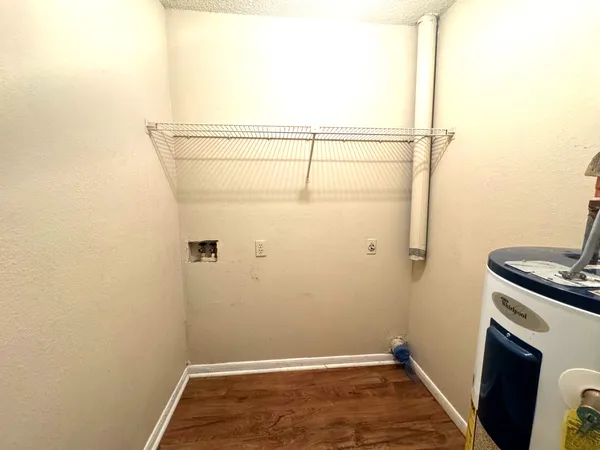 $1,600 | 117 Quail Cove, Unit A, Lockhart, TX 78644