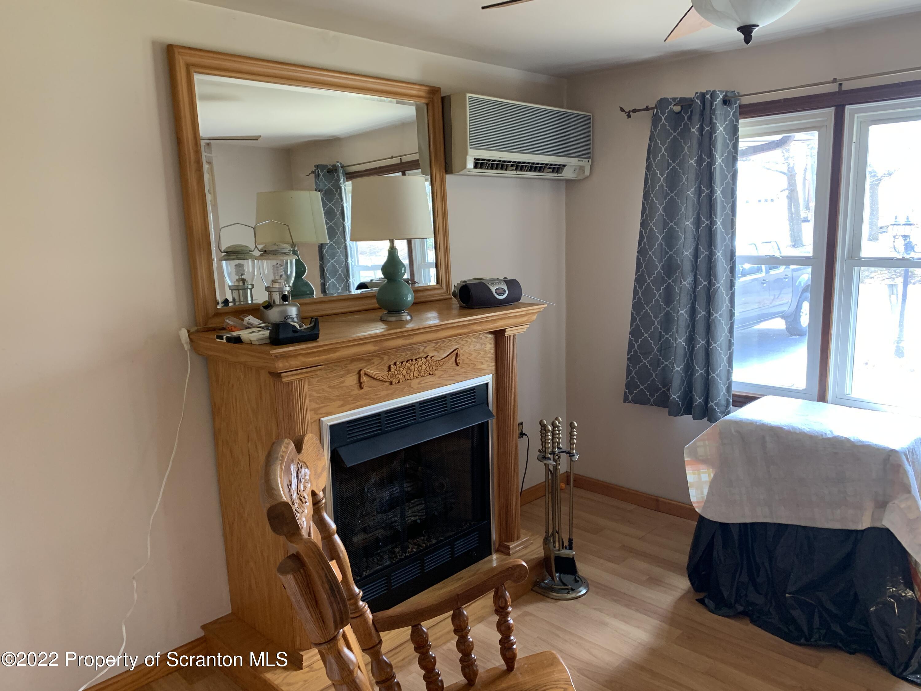 1028 Spring Street Old Forge, PA 18518 - Photo 25 of 53 Gallery Image 25