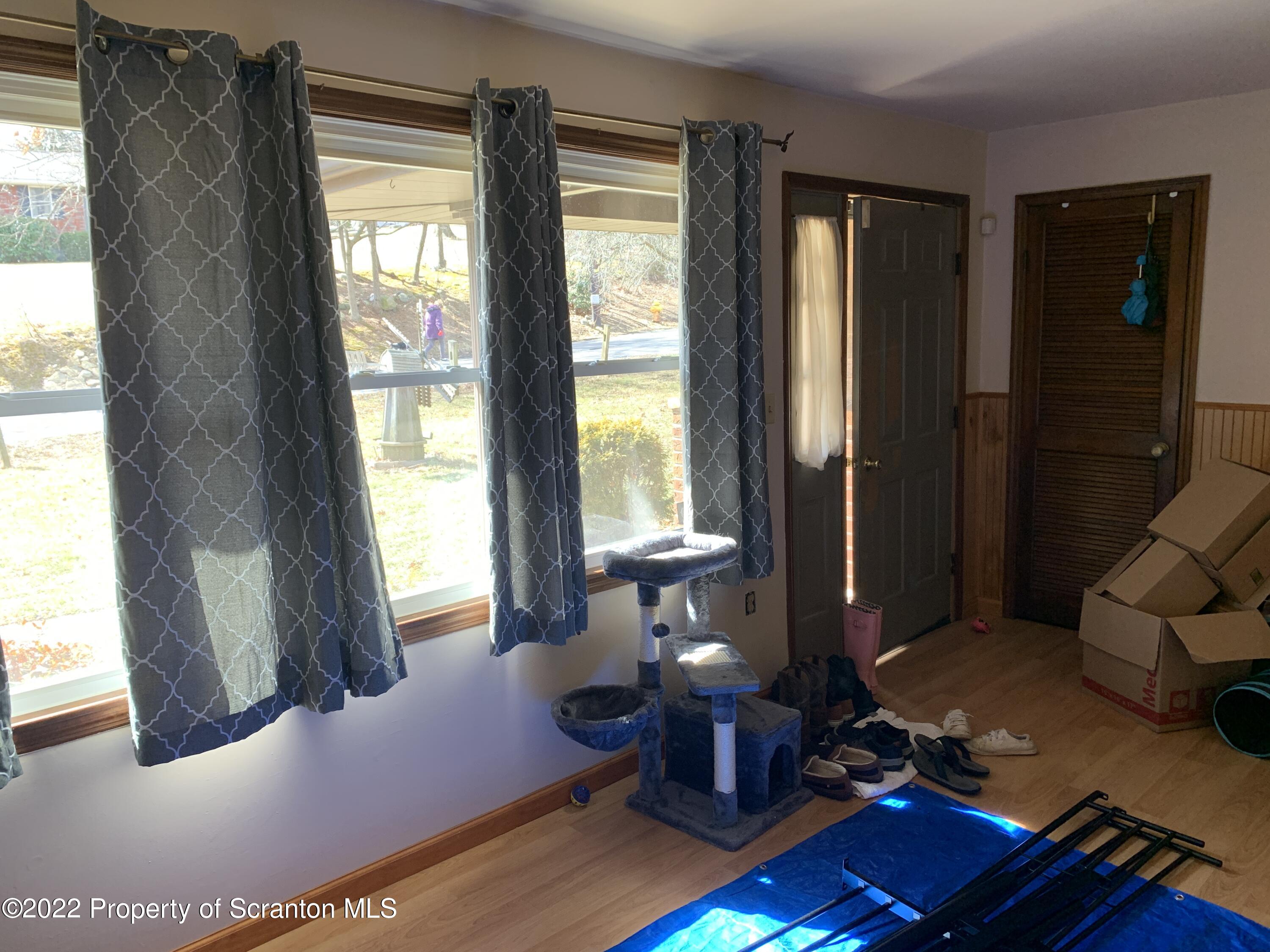 1028 Spring Street Old Forge, PA 18518 - Photo 29 of 53 Gallery Image 29