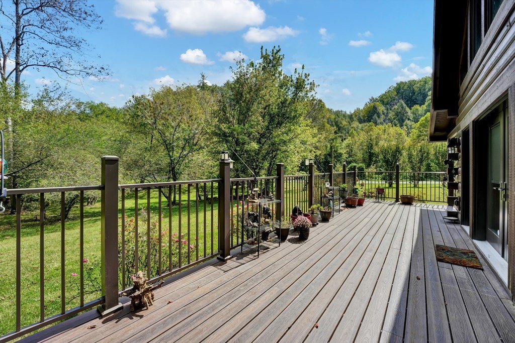 4961 Bogard Road Cosby, TN 37722 - Photo 16 of 24 Gallery Image 16