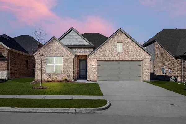 $379,000 | 1208 Redcoat Drive, Forney, TX 75126