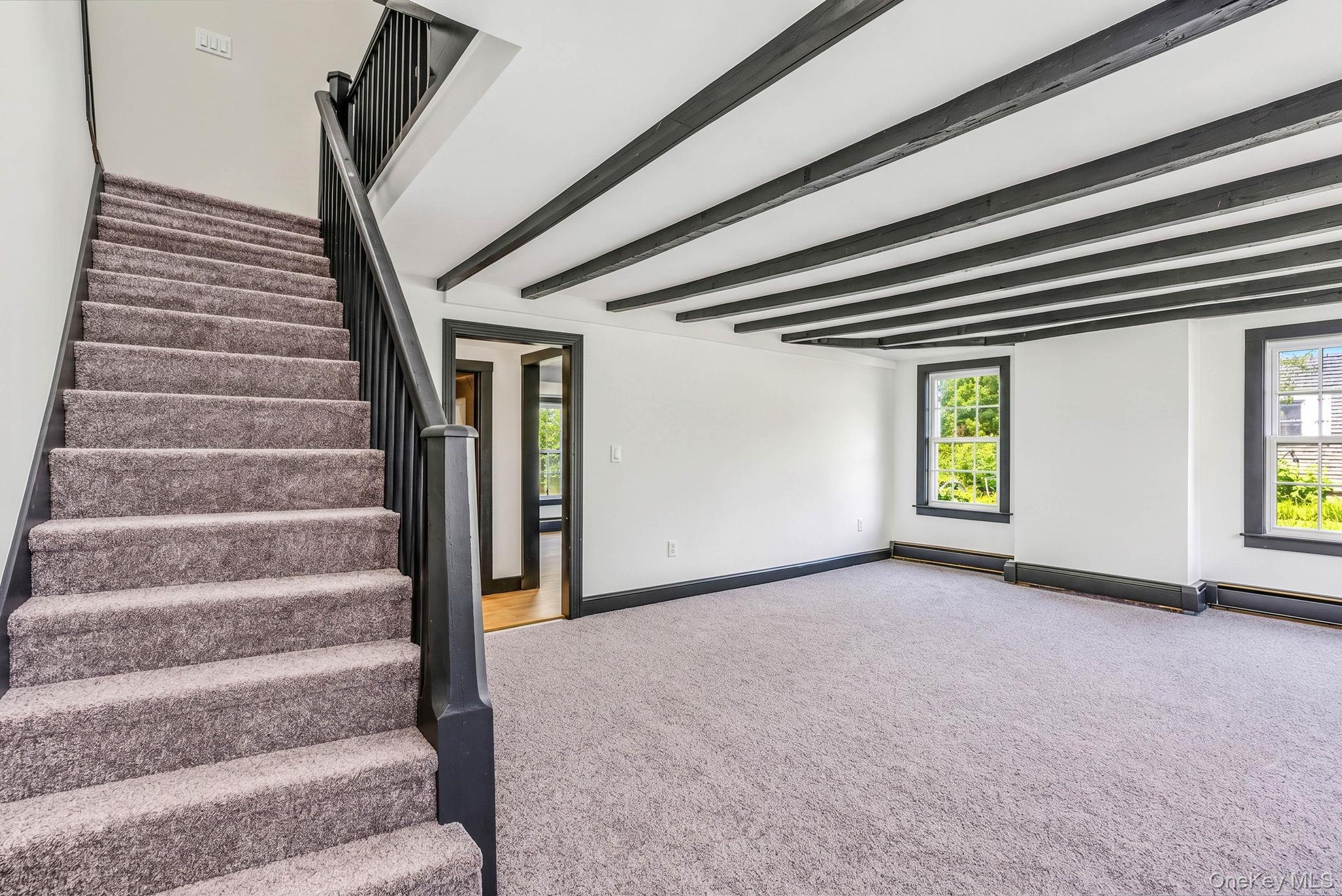 180 Quaker Street Wallkill, NY 12589 - Photo 11 of 43 Gallery Image 11