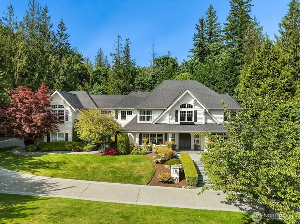 $3,149,000 | 29002 Northeast 3rd Way, Carnation, WA 98014