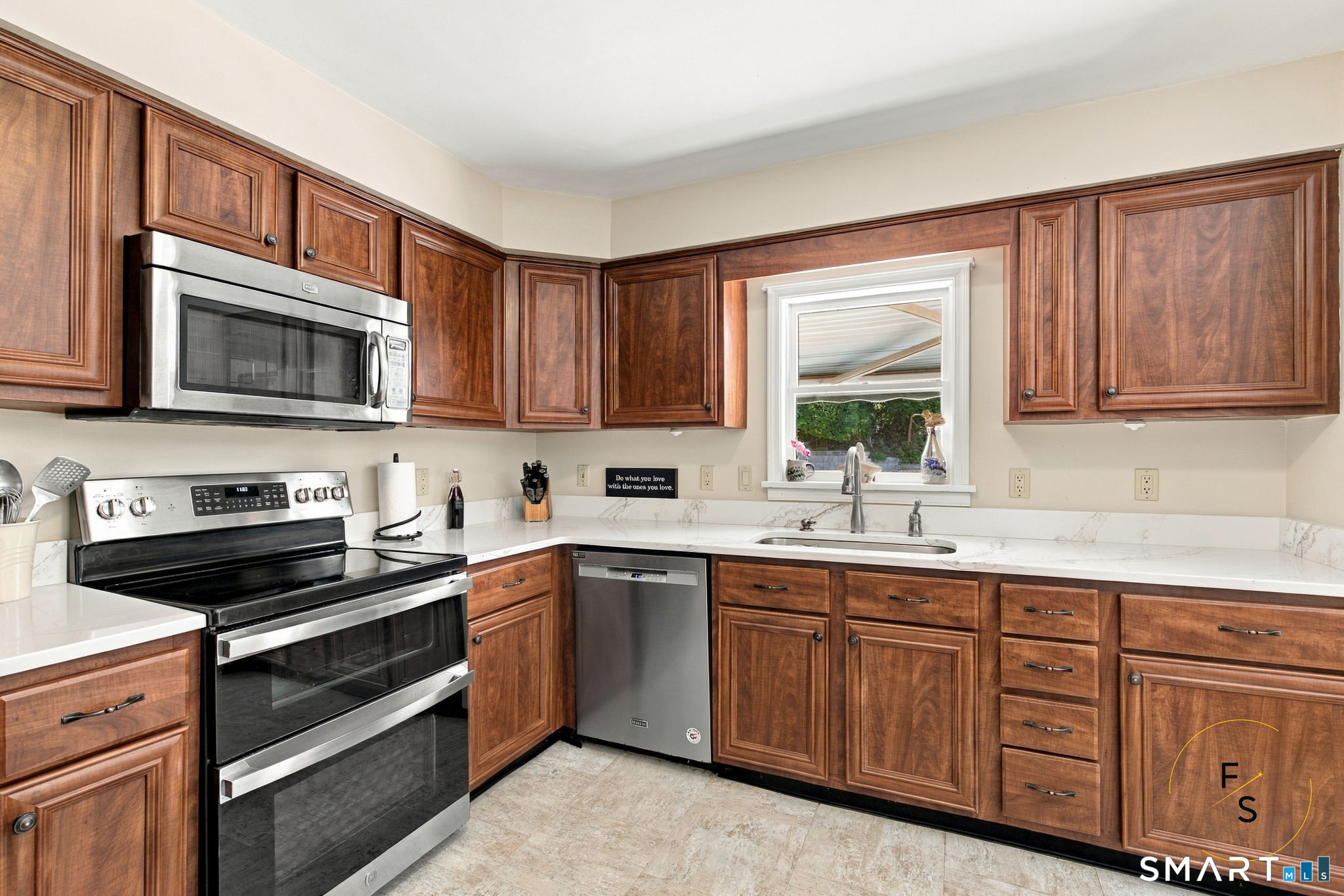 39 Chapman Road Marlborough, CT 06447 - Photo 19 of 39 Gallery Image 19
