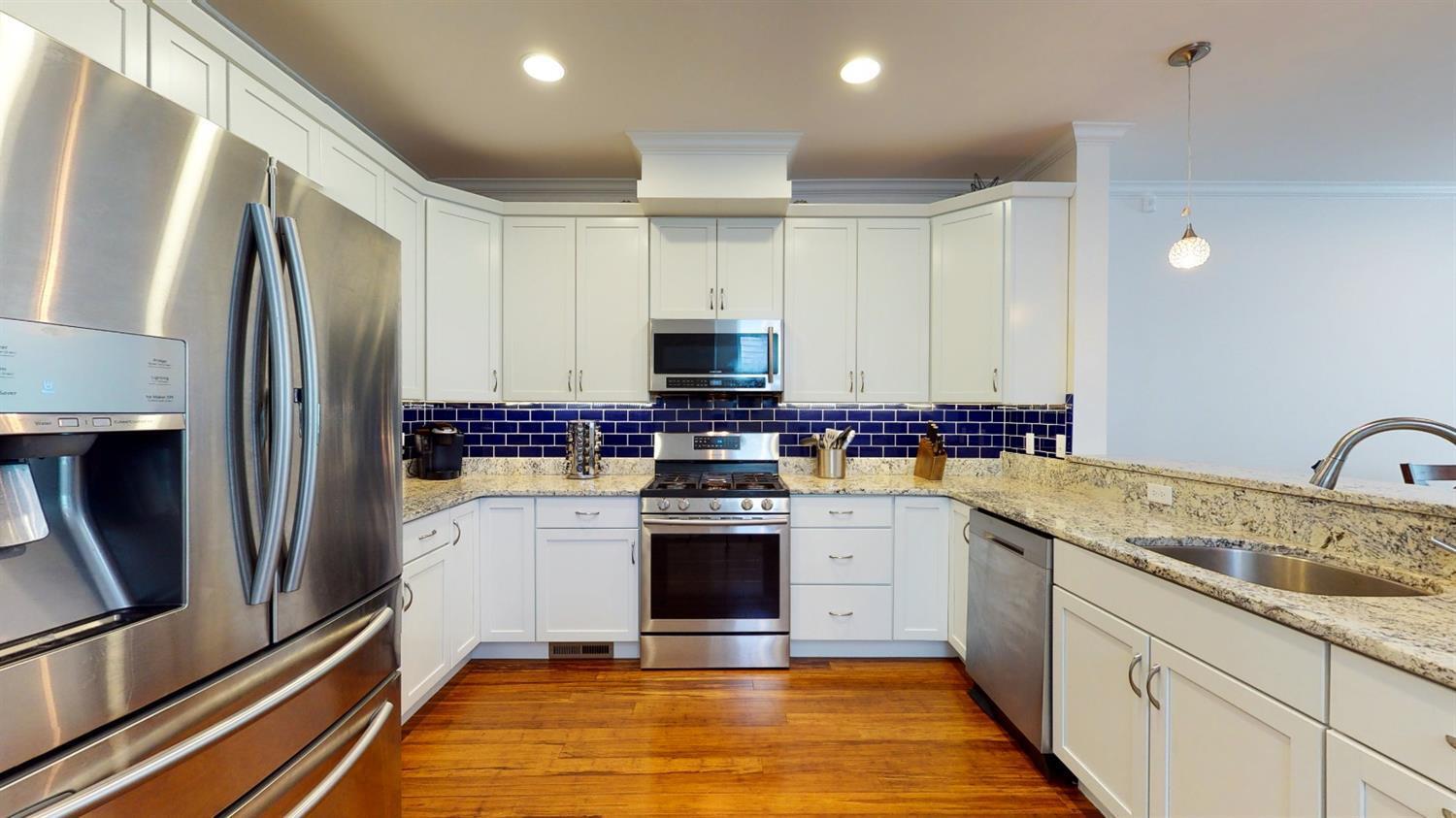 3653 Brotherton Road Cincinnati, OH 45209 - Photo 10 of 39