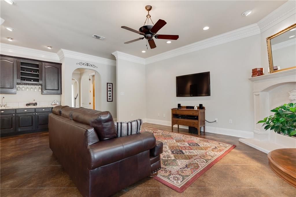 520 Dilton Street River Ridge, LA 70123 - Photo 7 of 27 Gallery Image 7