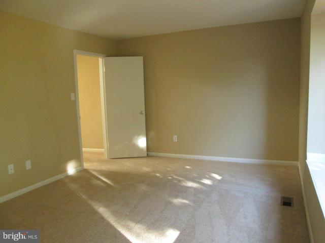 11113 Watermans Drive Reston, VA 20191 - Photo 19 of 29 Bedroom (Master)