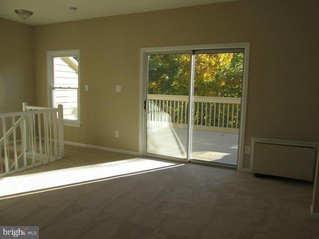 11113 Watermans Drive Reston, VA 20191 - Photo 8 of 29 Loft