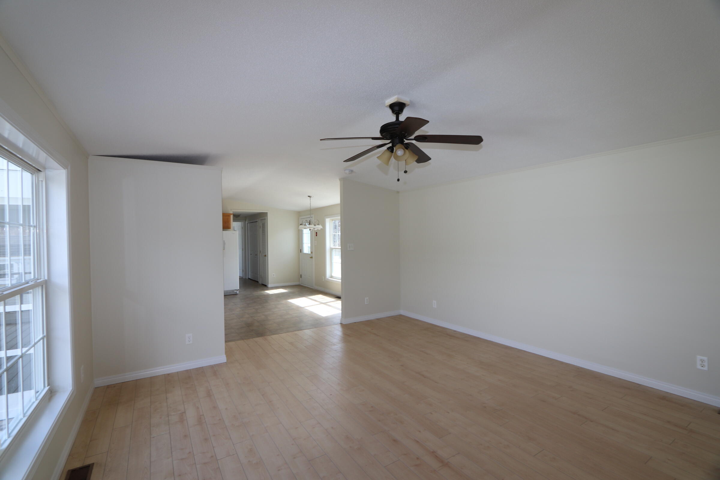 475-3 Haley Road, Unit 3 Kittery, ME 03905 - Photo 23 of 33 IMG_9400