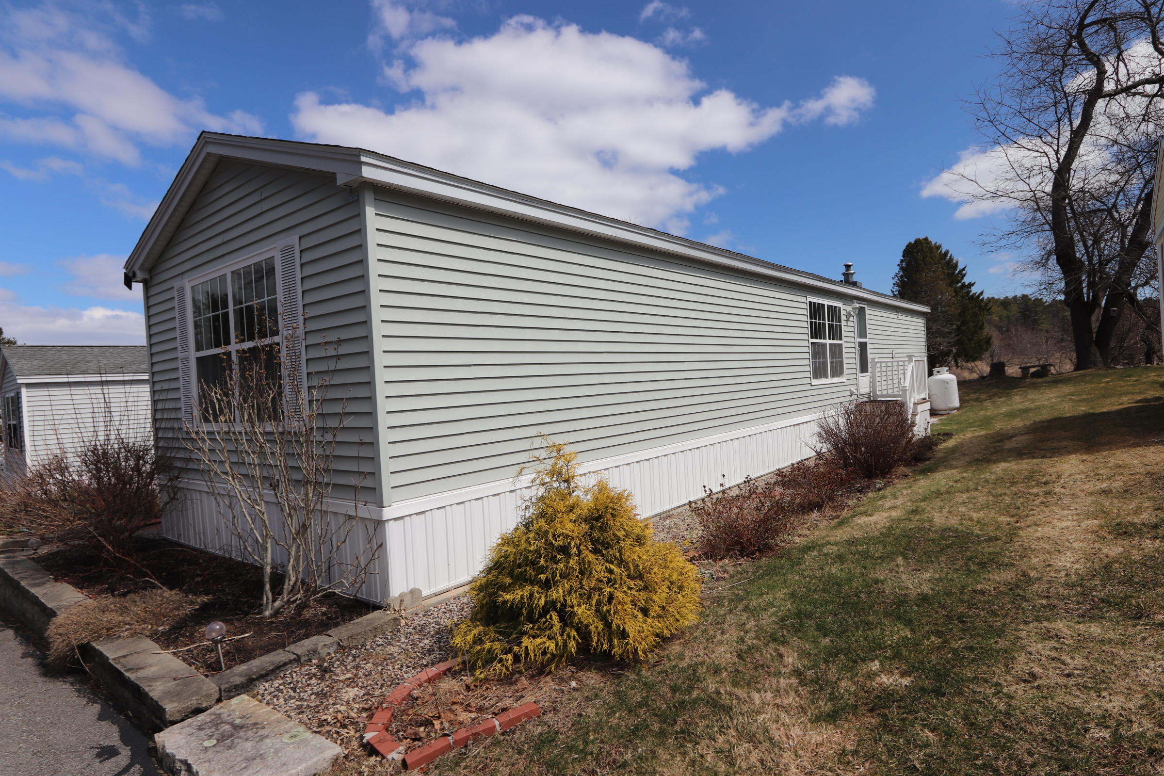 475-3 Haley Road, Unit 3 Kittery, ME 03905 - Photo 5 of 33 IMG_9377