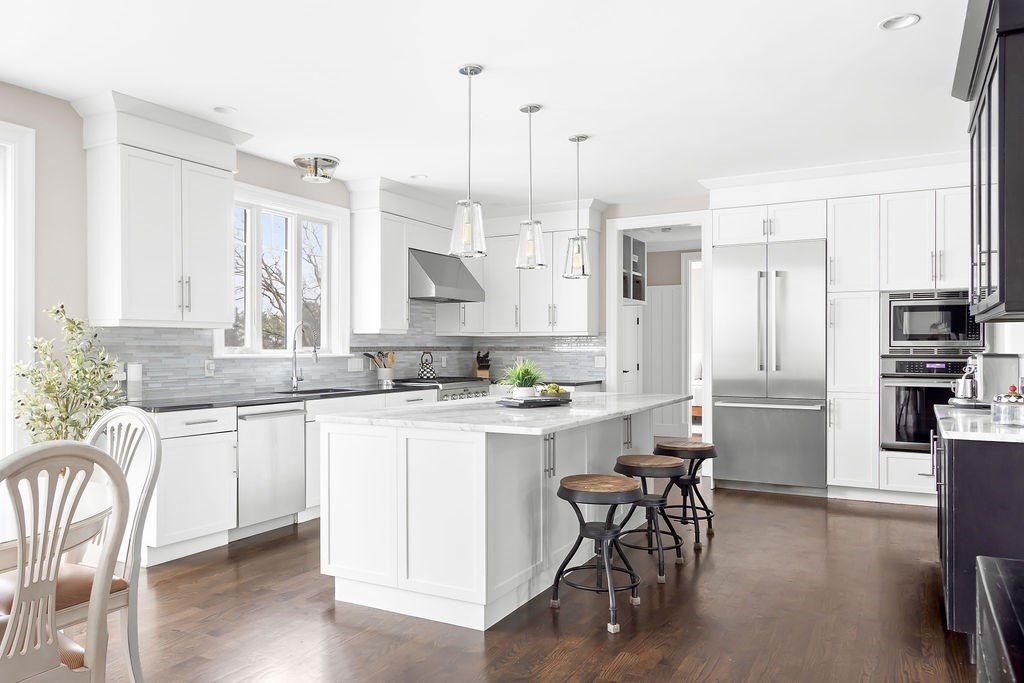 153 Tudor Road Needham, MA 02492 - Photo 4 of 30