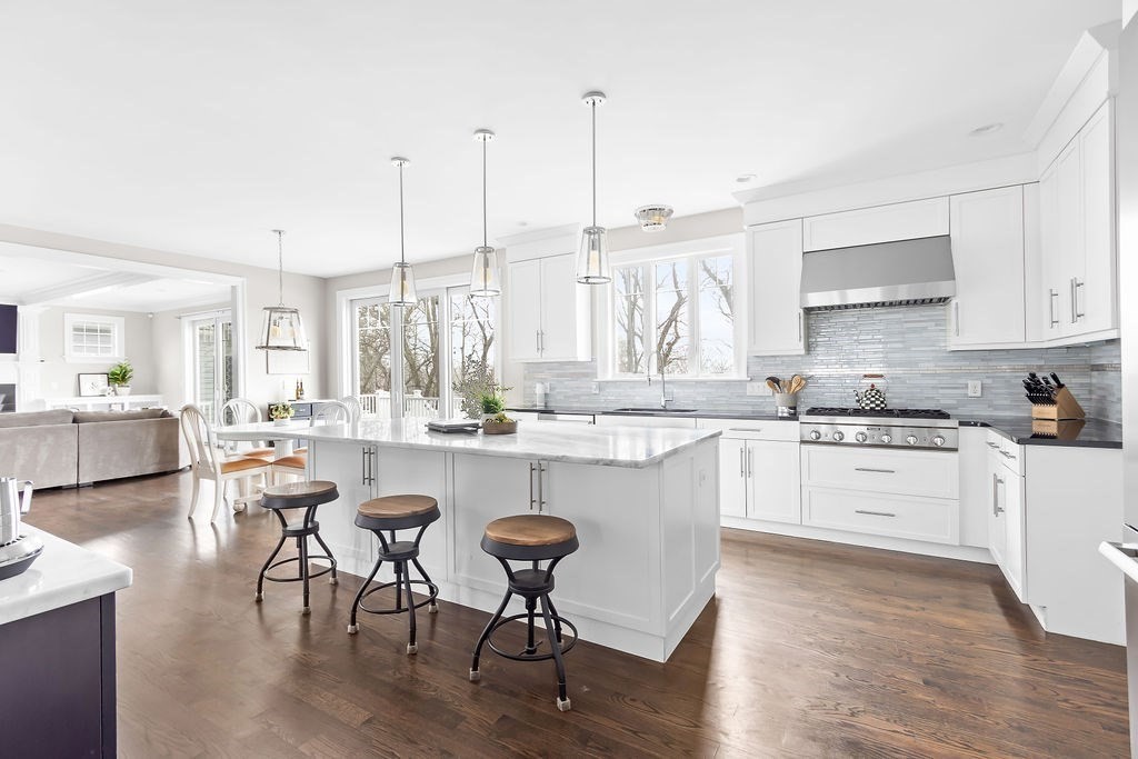 153 Tudor Road Needham, MA 02492 - Photo 7 of 30