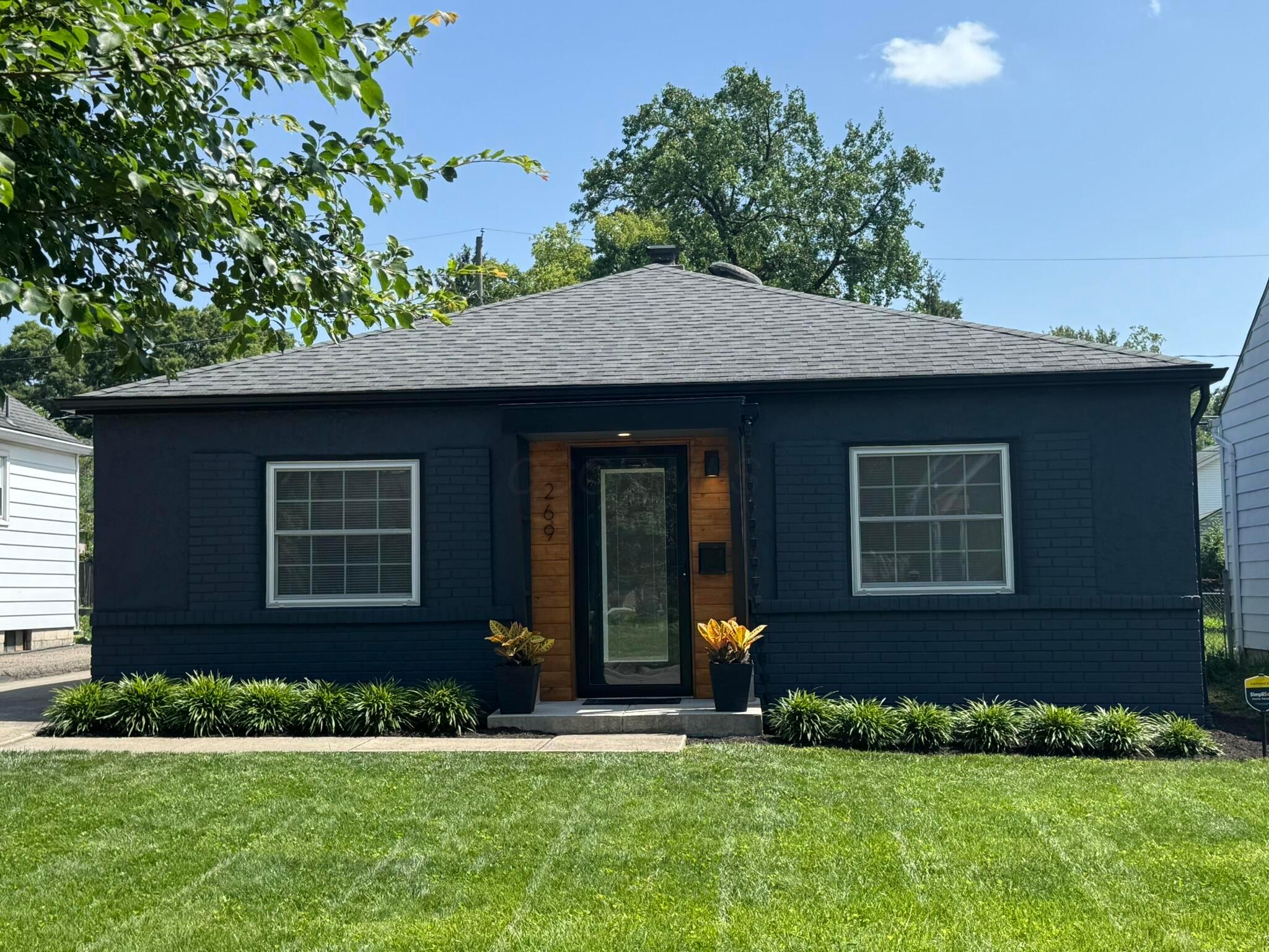 269 Chase Road Columbus, OH 43214 - Photo 1 of 28 269 Chase Rd