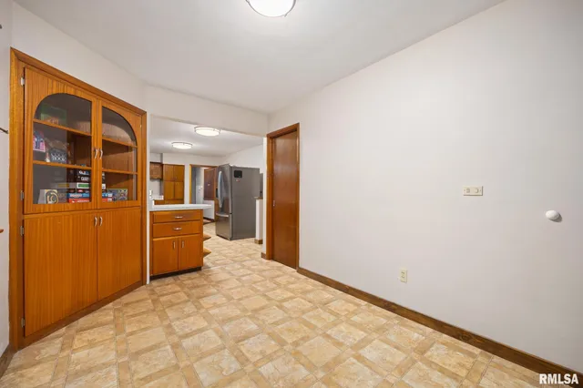 $200,000 | 302 West 4th Street, Mackinaw, IL 61755