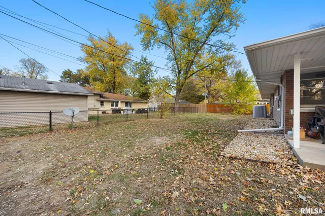 $200,000 | 302 West 4th Street, Mackinaw, IL 61755