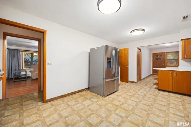 $200,000 | 302 West 4th Street, Mackinaw, IL 61755