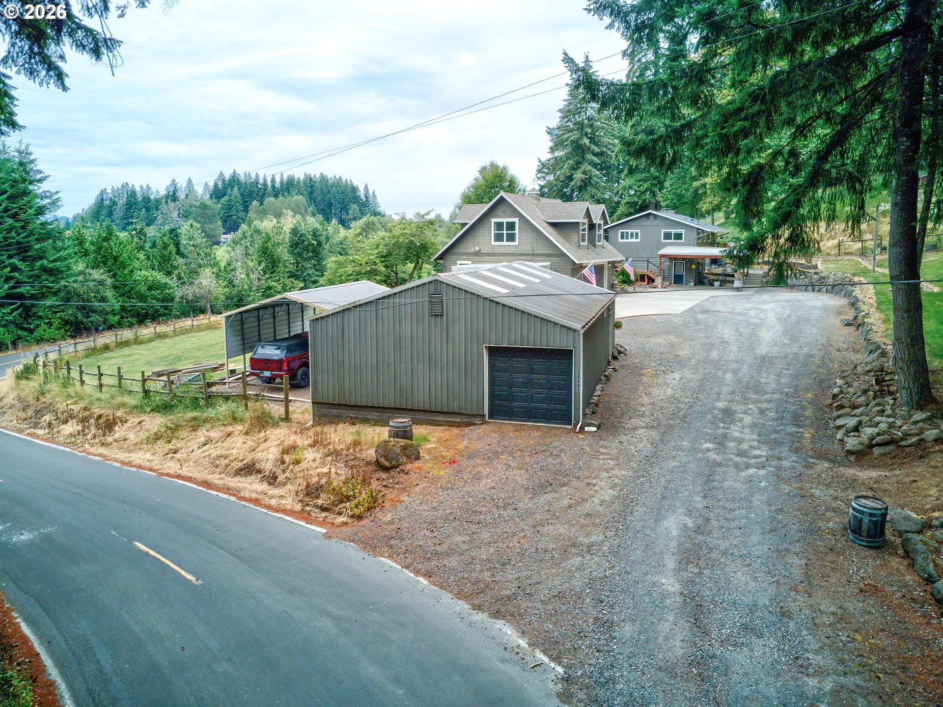 28960 Southeast Stone Road Gresham, OR 97080 - Photo 32 of 40 Driveway