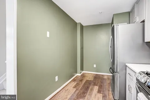 $485,000 | 6610 Thackwell Way, Unit 2102, Alexandria, VA 22315