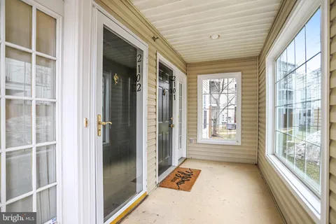 $485,000 | 6610 Thackwell Way, Unit 2102, Alexandria, VA 22315