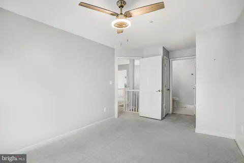 $485,000 | 6610 Thackwell Way, Unit 2102, Alexandria, VA 22315