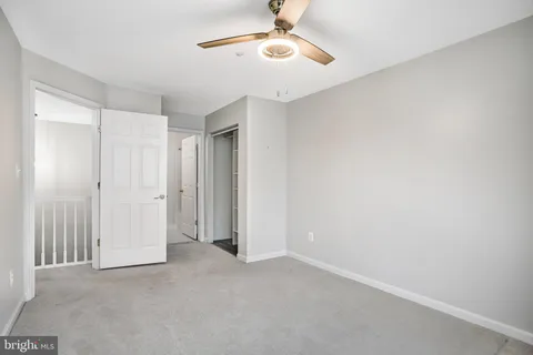 $485,000 | 6610 Thackwell Way, Unit 2102, Alexandria, VA 22315