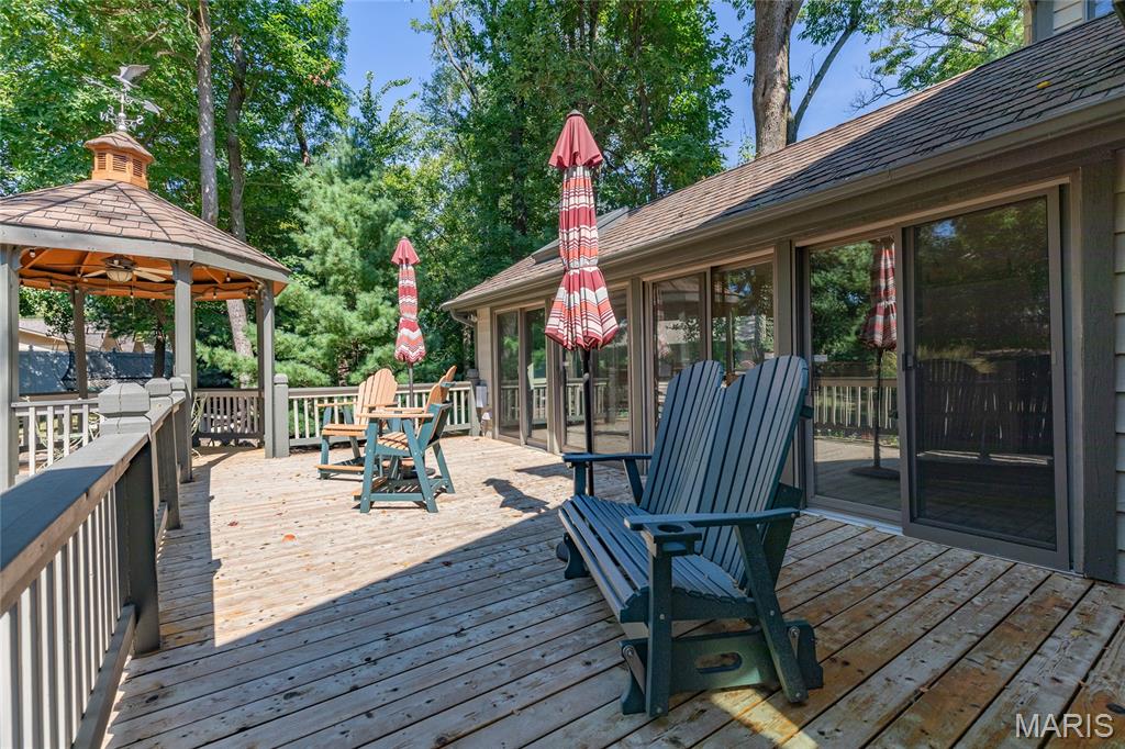 621 Old Riverwoods Lane Chesterfield, MO 63017 - Photo 44 of 62