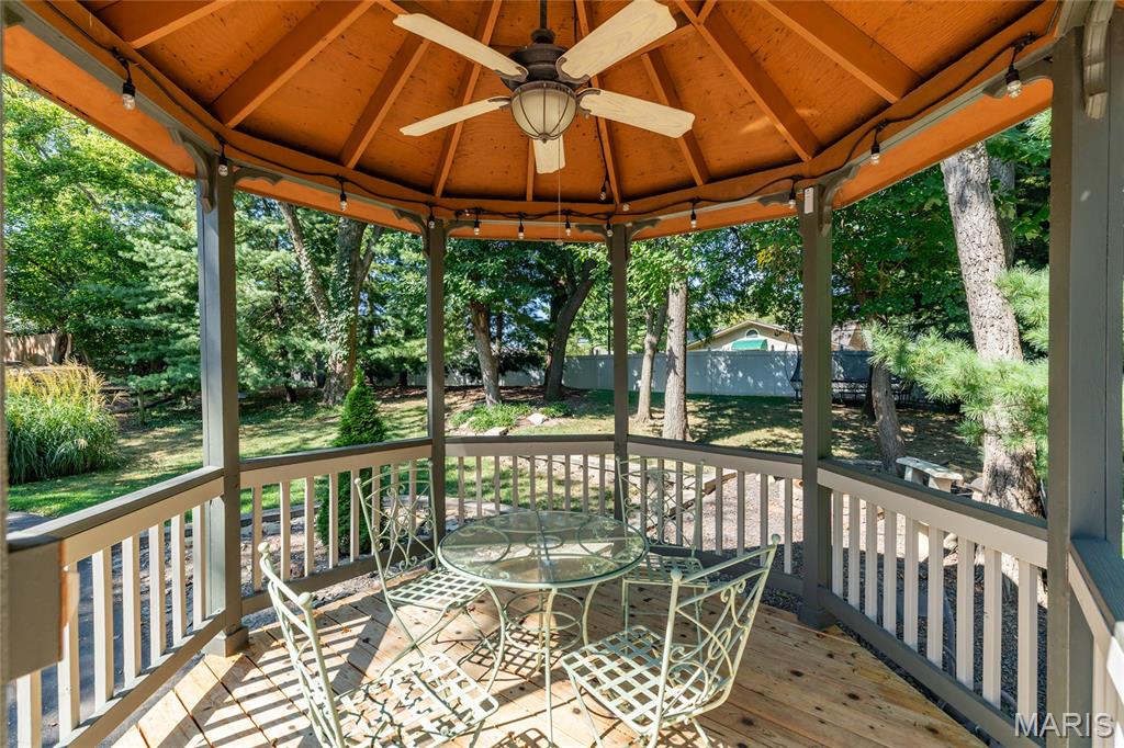 621 Old Riverwoods Lane Chesterfield, MO 63017 - Photo 46 of 62