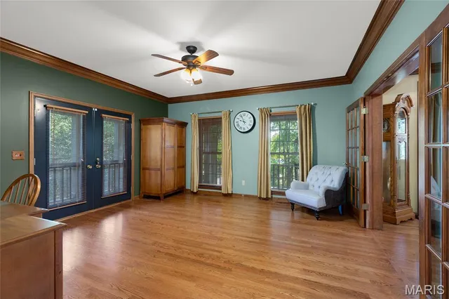 $730,000 | 621 Old Riverwoods Lane, Chesterfield, MO 63017