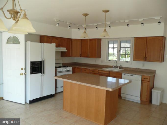 248 Providence Road Annapolis, MD 21409 - Photo 22 of 30 Kitchen
