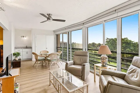 $274,900 | 9220 Southwest 14th Street, Unit 3503, Boca Raton, FL 33428