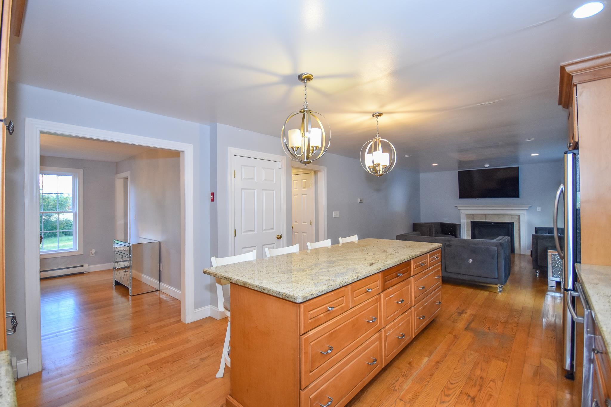 43 A Littleworth Road Dover, NH 03820 - Photo 6 of 38 Gallery Image 6