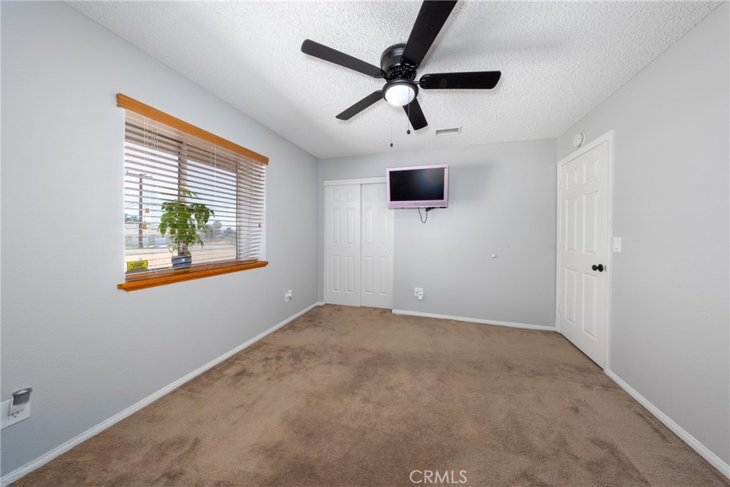 19388 Corwin Road Apple Valley, CA 92307 - Photo 26 of 36 Secondary bedroom two